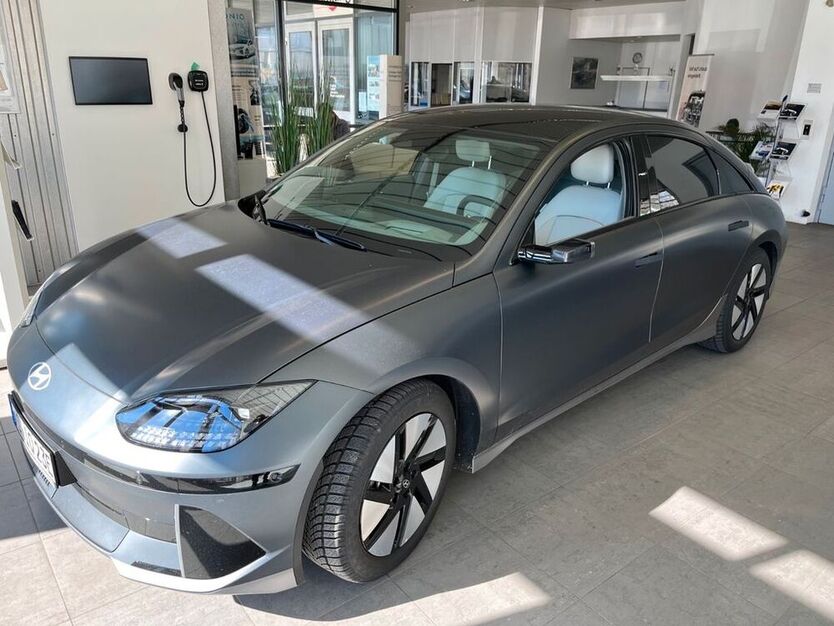IONIQ 6