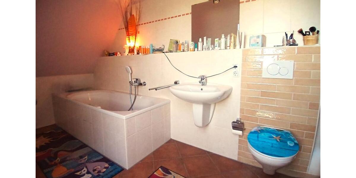 Dachgeschoßwohnung Dresden Klotzsche - 2 Zimmer, 64 m&sup2;, 289.000&euro; | Angebot:26994554