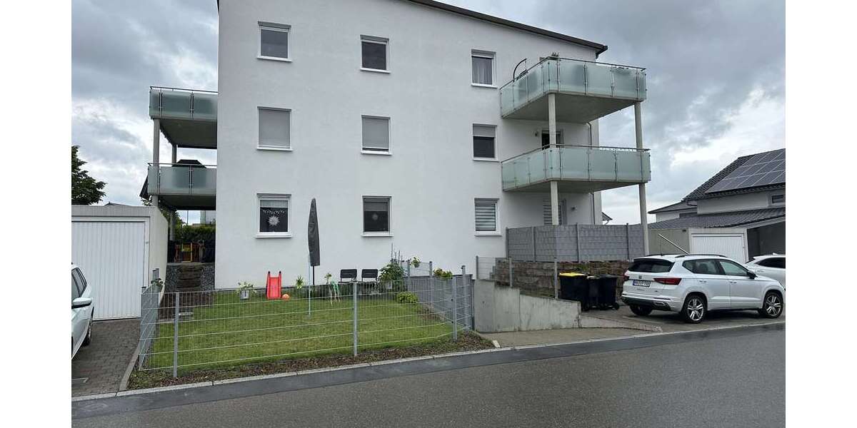 Etagenwohnung Neckarwestheim - 4 Zimmer, 97 m&sup2;, 390.000&euro; | Angebot:26687868