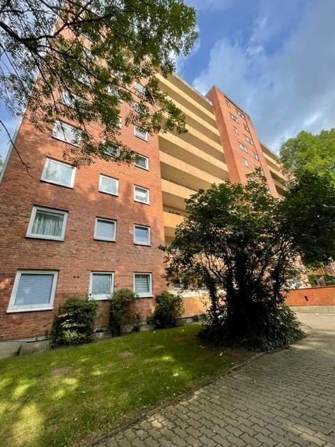 Wohnung zum Mieten in Lübeck 599 € 66.99 m² 3 zimmer