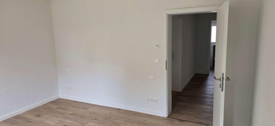 Etagenwohnung Falkenstein/Vogtland Vogtland - 4 Zimmer, 103 m&sup2;, 950&euro; | Angebot:26195918