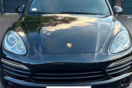 Porsche Cayenne 175.000 km 18.950 € Bielefeld 33649