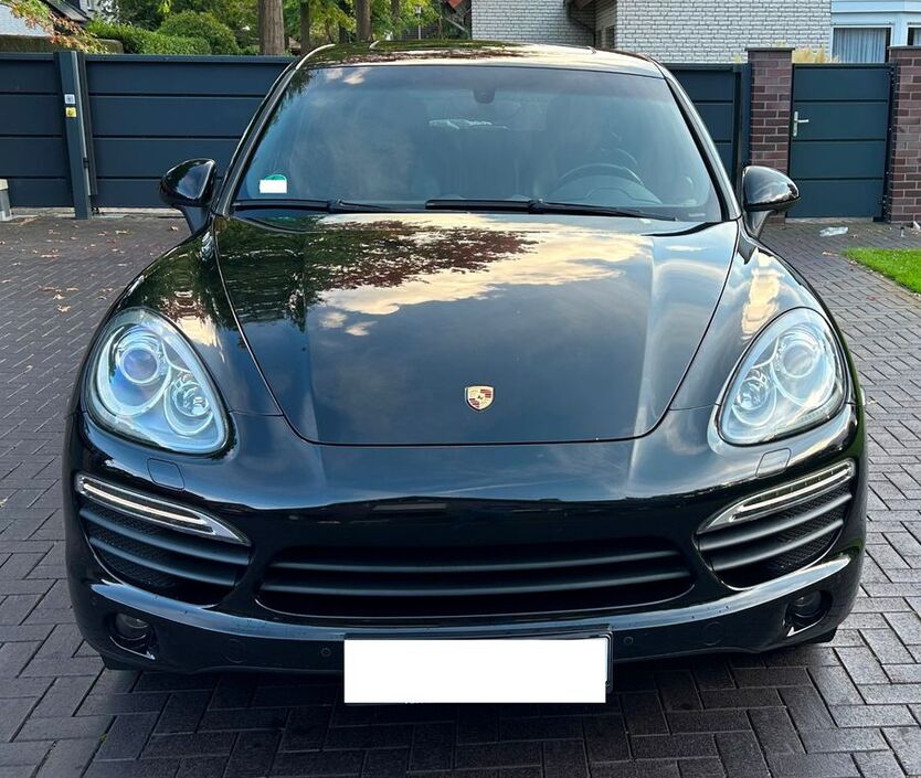 Porsche Cayenne 175.000 km 18.950 € Bielefeld 33649