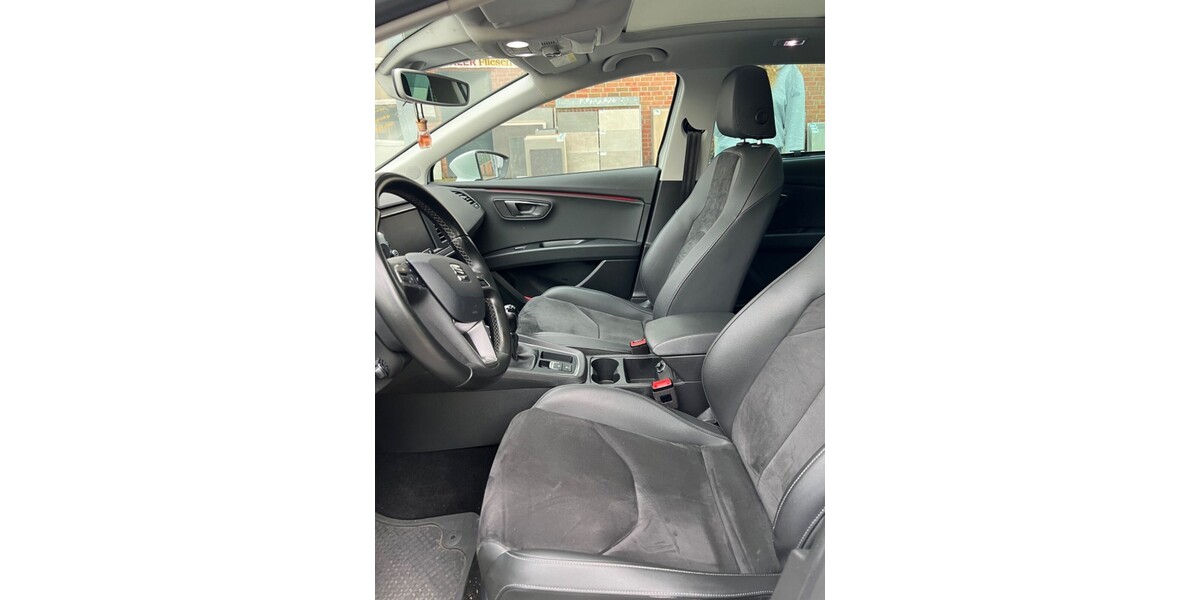 Seat Leon ST 186.765 km 13.500 € Wuppertal 42275