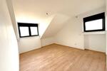 Dachgeschoßwohnung Düren Rölsdorf - 3 Zimmer, 85 m&sup2;, 900&euro; | Angebot:24626728