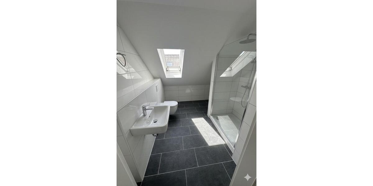 Dachgeschoßwohnung Bürstadt - 3 Zimmer, 76 m&sup2;, 1.100&euro; | Angebot:26625711