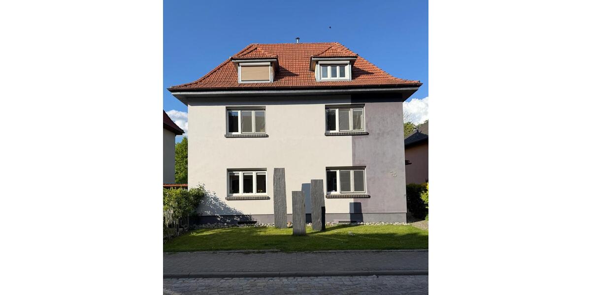 Einfamilienhaus Malchin - 7 Zimmer, 266 m&sup2;, 399.000&euro; | Angebot:26705798