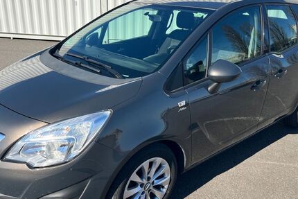 Opel Meriva 169.000 km 3.750 &euro; Berlin 12057