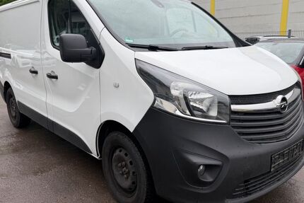 Opel Vivaro 180.000 km 8.490 &euro; Schwabach 91126