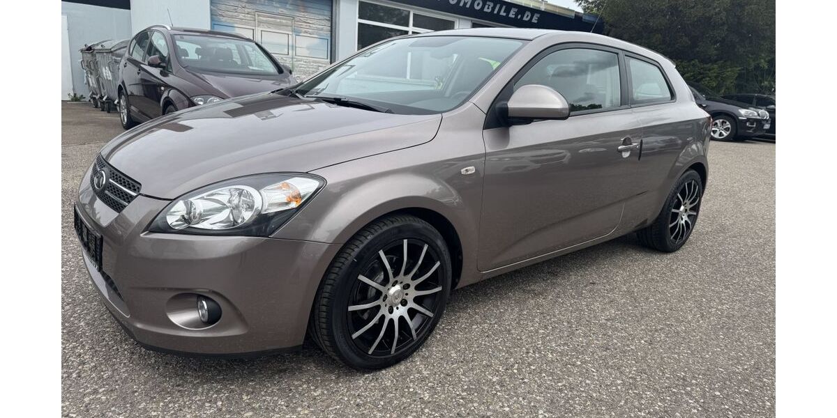 Kia ceed / Ceed 107.000 km 5.800 &euro; Dachau (bei München) 85221
