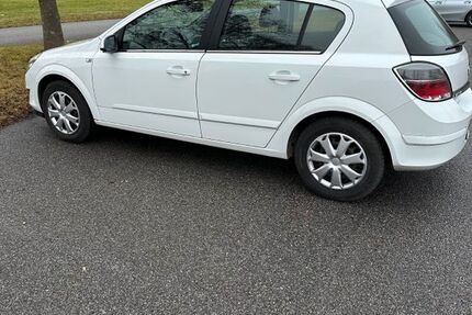 Opel Astra 247.000 km 2.999 &euro; Regenstauf 93128