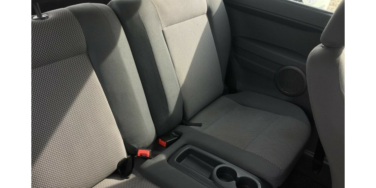 VW Fox Klima,el.Fh.,Tüv 10/27! 278.000 km 1.750 &euro; Himmelkron 95502