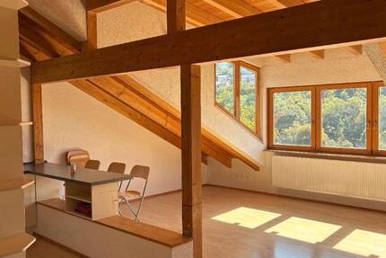 Haus Würzburg Dürrbachau - 13 Zimmer, 340 m&sup2;, 630.000&euro; | Angebot:26399411
