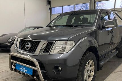 Nissan Navara 197.000 km 13.999 &euro; Landau a.d.Isar 94405