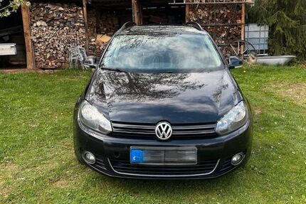 VW Golf 267.000 km 5.400 &euro; Hartenstein 08118