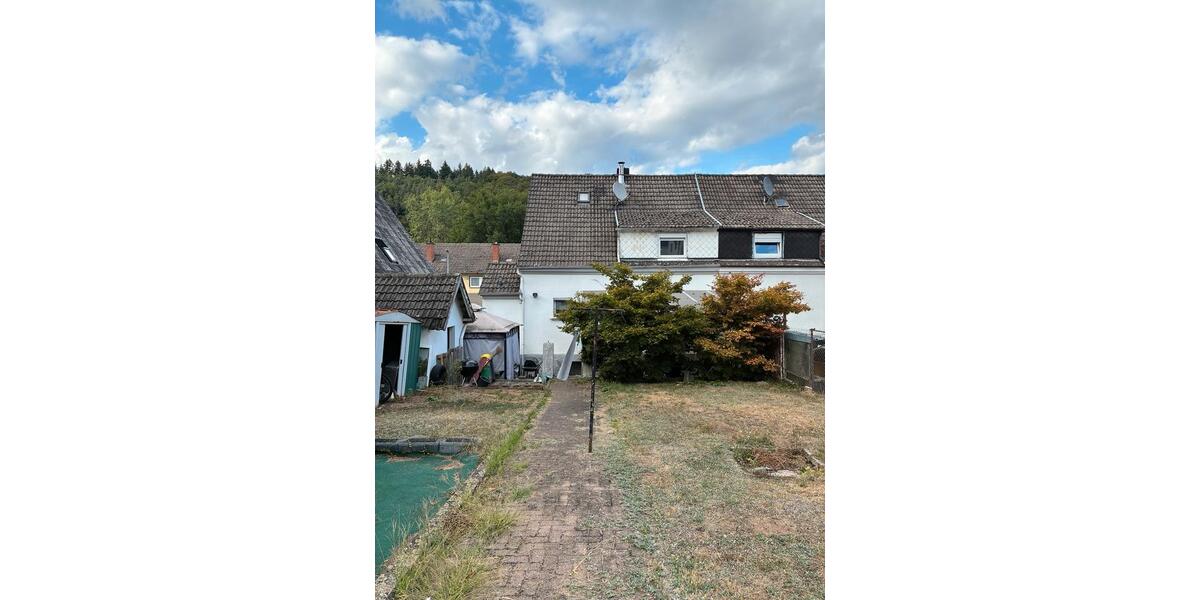 Reihenhaus Rodalben - 5 Zimmer, 127 m&sup2;, 99.000&euro; | Angebot:27232951