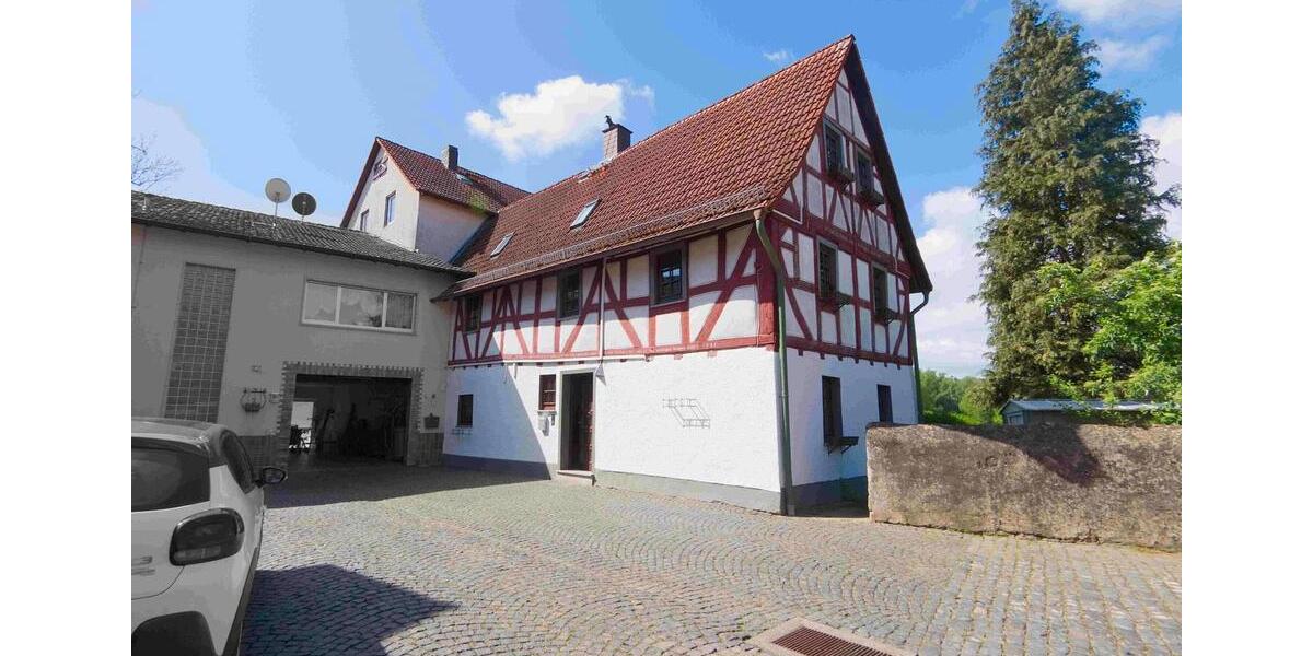 Bauernhaus, Landhaus Münzenberg - 6.5 Zimmer, 203 m&sup2;, 1.850&euro; | Angebot:26124291