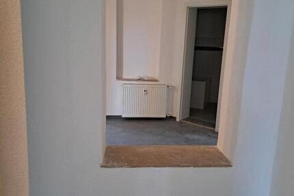 Wohnung Calbe (Saale) - 4 Zimmer, 115 m&sup2;, 600&euro; | Angebot:27641832