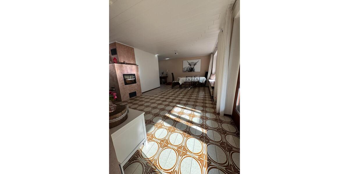 Einfamilienhaus Rühen - 5 Zimmer, 160 m&sup2;, 315.000&euro; | Angebot:26876159