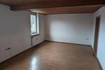Etagenwohnung Dassel - 3 Zimmer, 85 m&sup2;, 450&euro; | Angebot:26412518