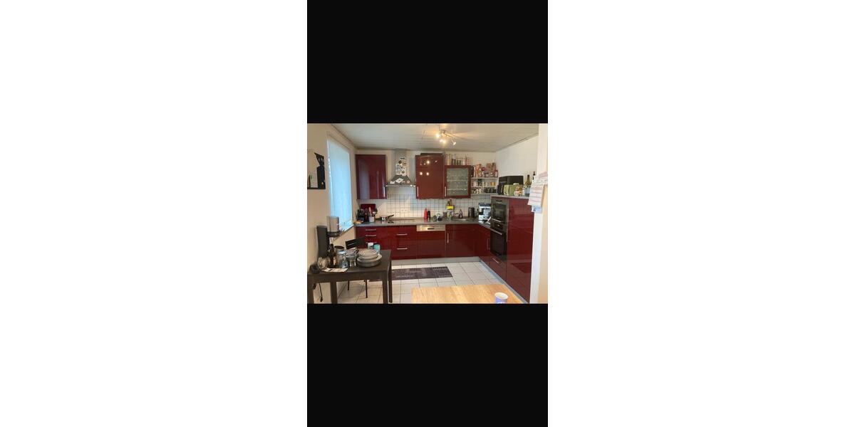 Dachgeschoßwohnung Berg bei Neumarkt in der Oberpfalz - 3 Zimmer, 95 m&sup2;, 1.000&euro; | Angebot:26144196