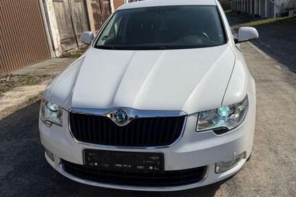 Skoda Superb 132.634 km 7.000 &euro; Sangerhausen 06526