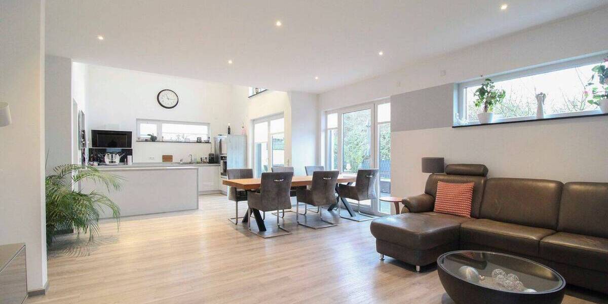 Einfamilienhaus Rees - 6 Zimmer, 665.000&euro; | Angebot:26391876
