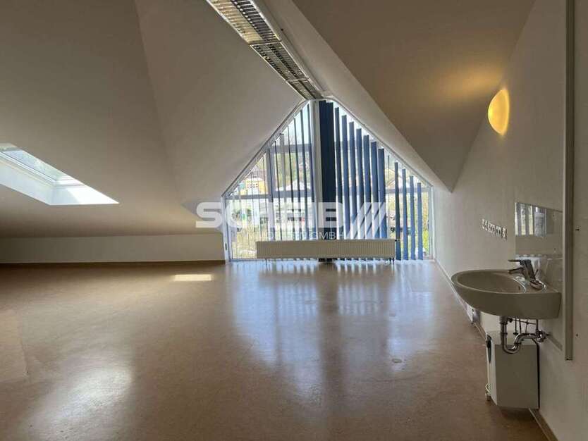 Büro in Gaildorf 2.100 € 323.08 m²
