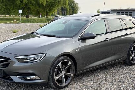 Opel Insignia 174.257 km 9.890 &euro; Friedrichshafen 88046