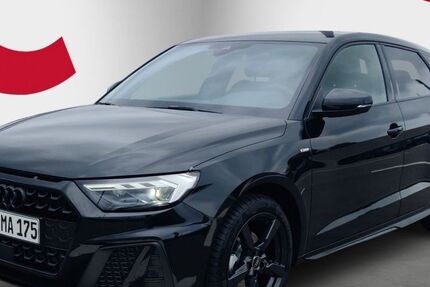 Audi A1 4.900 km 32.777 € Wackersdorf 92442