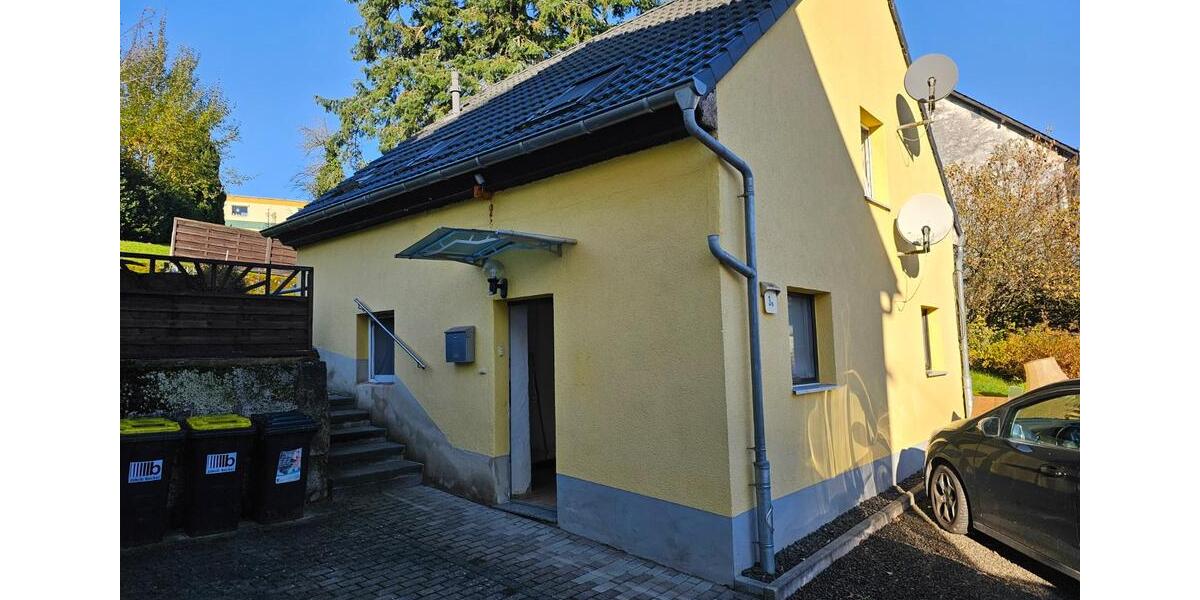 Kapitalanlage - Haus mit 2 Wohnungen 4 zimmer