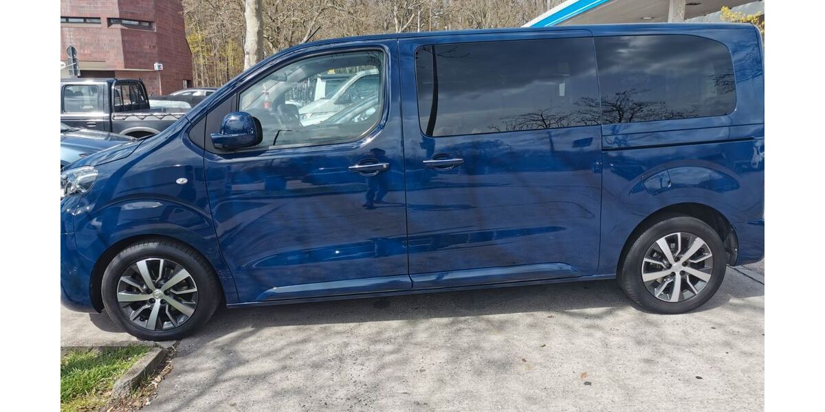 Toyota Proace (Verso) 128.000 km 20.950 &euro; Vilsbiburg 84137
