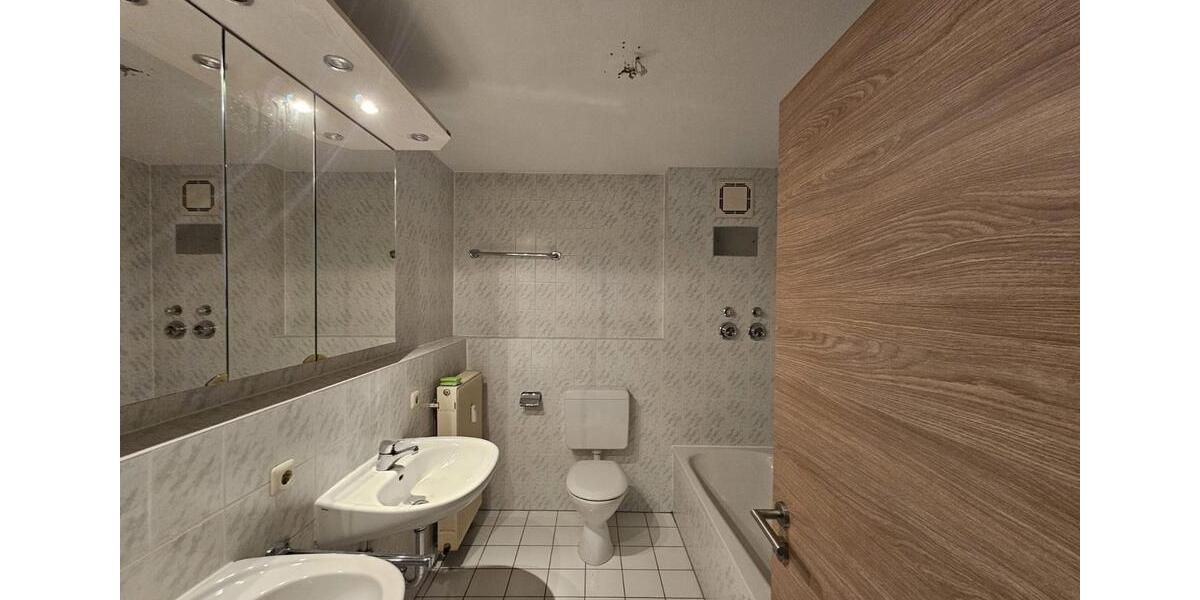 3-Zimmer-Wohnung mieten Sennfeld 63qm | Stellplatz | Küche inkl. 3 zimmer