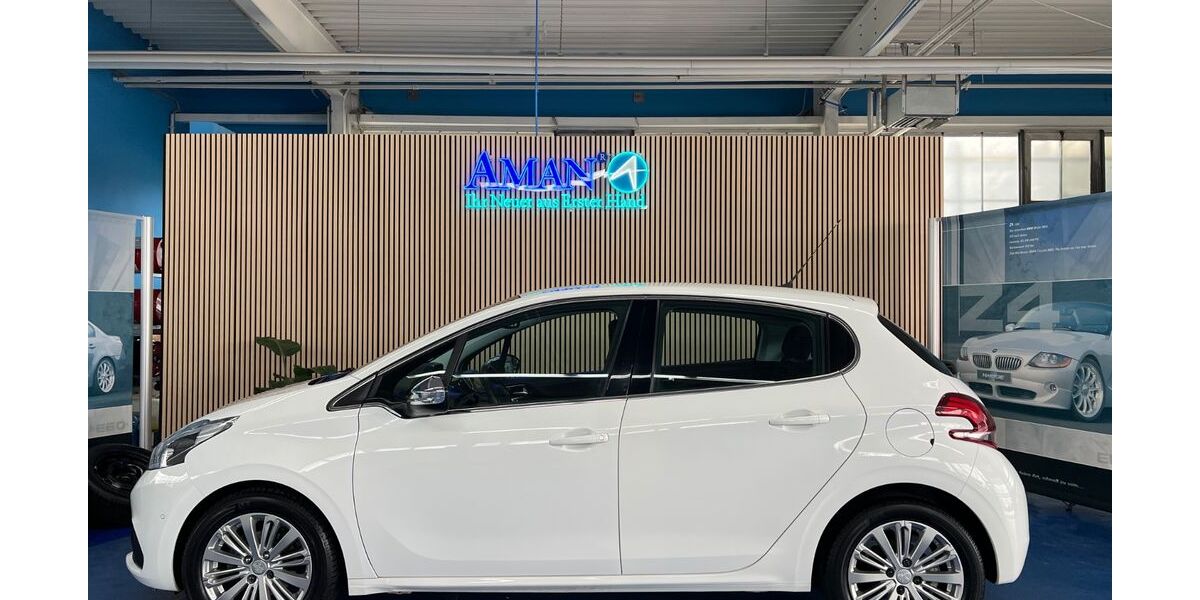 Peugeot 208 18.900 km 10.999 &euro; Beckingen 66701
