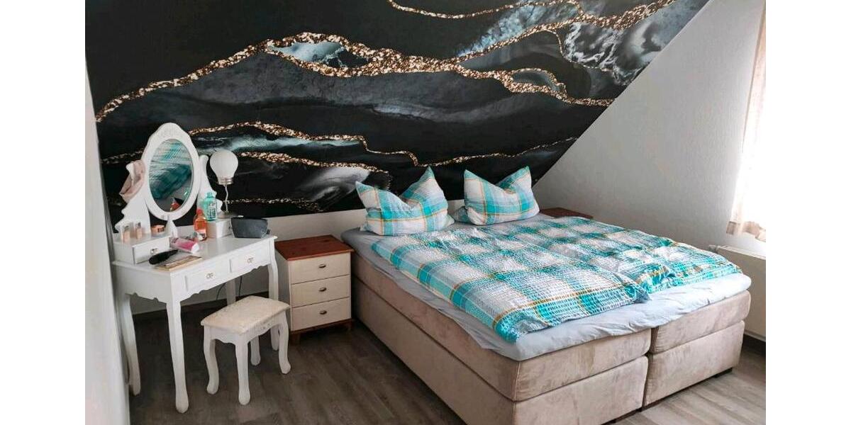 Doppelhaushälfte Pegau - 4 Zimmer, 111 m&sup2;, 300.000&euro; | Angebot:27095361