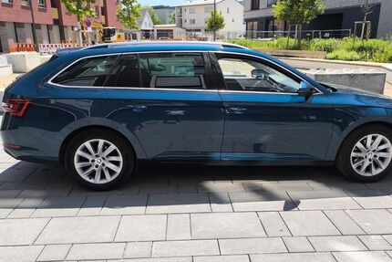 Skoda Superb 230.000 km 11.800 &euro; Ulm 89077
