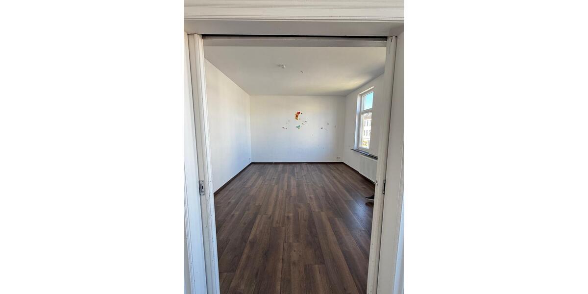 Etagenwohnung Bremerhaven Wulsdorf - 5 Zimmer, 110 m&sup2;, 825&euro; | Angebot:26412791