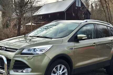 Ford Kuga 59.848 km 11.990 &euro; Röslau 95195