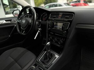 VW Golf VII Lim. 2.0 TDI DSG Allstar BMT 189.000 km 10.990 &euro; Neckarsulm 74172