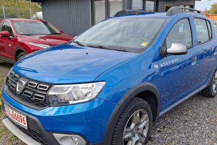 Dacia Sandero 92.000 km 7.999 &euro; Buxtehude 21614