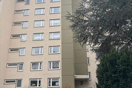 Helle 3 Zimmer Wohnung mit Balkon und Aufzug