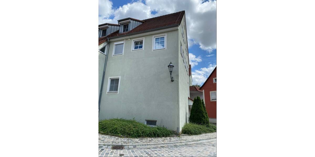 Etagenwohnung Feuchtwangen - 3 Zimmer, 93 m&sup2;, 230.000&euro; | Angebot:25670754
