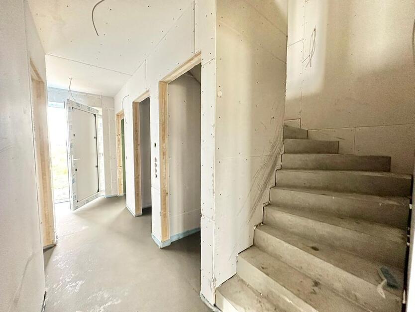Rastede - Im Göhlen: Neubau-Reihenendhaus mit Einbauküche als Erstbezug zimmer