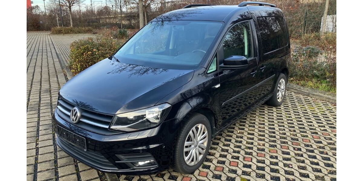 VW Caddy 128.000 km 12.490 &euro; Dresden 01099