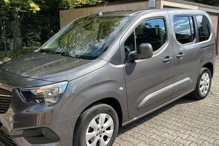 Opel Combo Life 82.200 km 15.500 € Biberach 88400