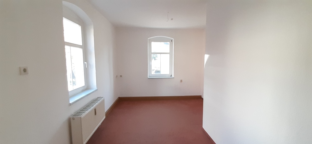 Drei-Zimmer-Wohnung in ruhiger Lage mit guter Fernsicht - Etagenwohnung Lauter-Bernsbach Bernsbach | Angebot:14517880