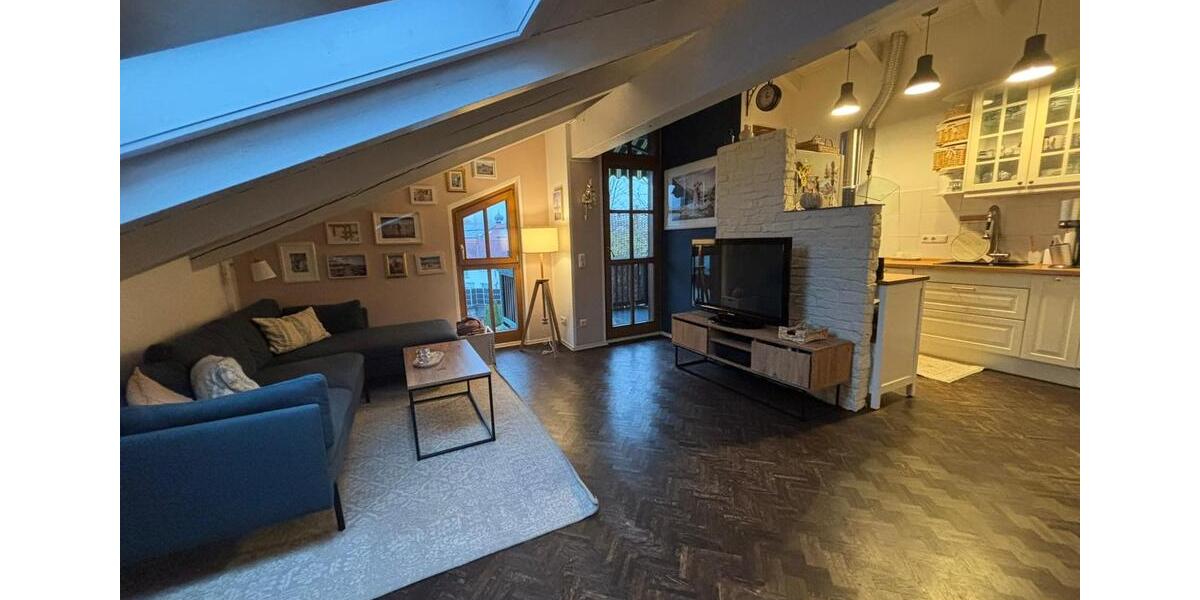 Dachgeschoßwohnung Bischofswiesen - 3 Zimmer, 78 m&sup2;, 400.000&euro; | Angebot:27022245