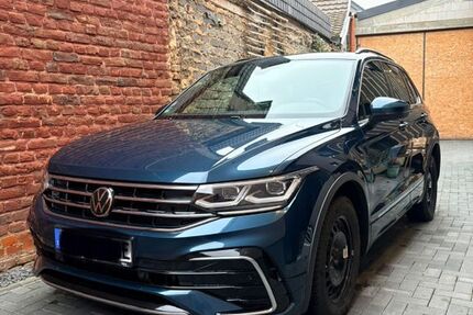 VW Tiguan 74.000 km 28.800 &euro; Vettweiss 52391