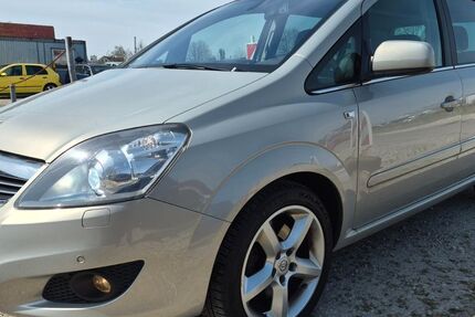 Opel Zafira 174.800 km 4.990 &euro; Landshut 84030