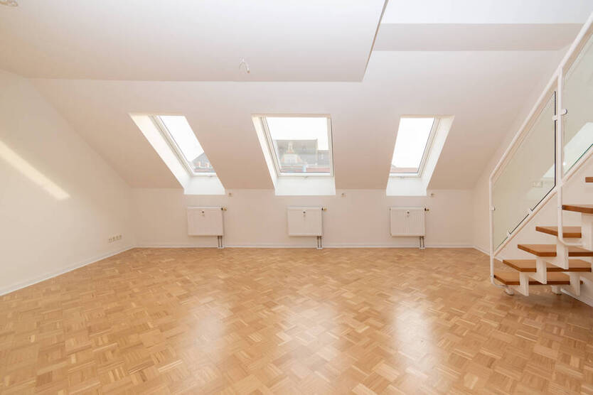 VOLLVERMIETUNG UND BESTLAGE Immobilienpaket mit 5 Wohneinheiten in Leipzig´s Südvorstadt